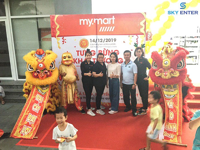 to-chuc-khai-truong